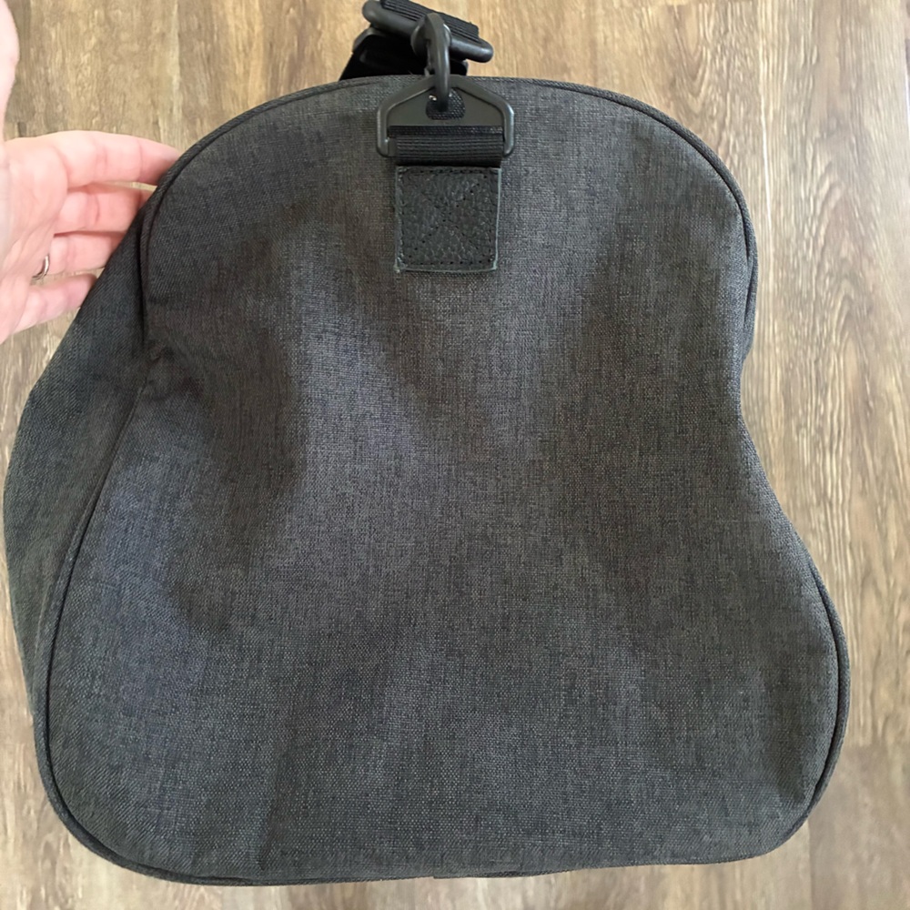 Herschel Supply Company Charcoal Duffel Bag - Picture 7 of 11